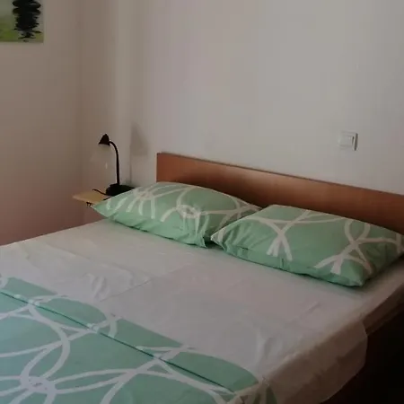 Gostinjska kuća Ara Makarska